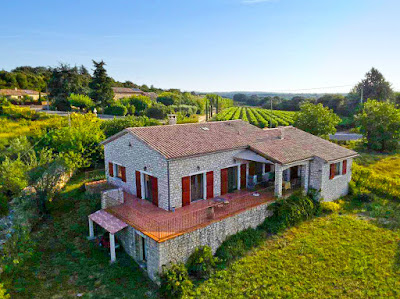 Ferienhaus "*Le Cros* Hameau Bruguier" an der Ardèche, Traumblick, von privat à Orgnac-l'Aven