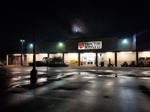 Home Improvement Store «Tractor Supply Co.», reviews and photos, 356 Frey St, Ashland City, TN 37015, USA