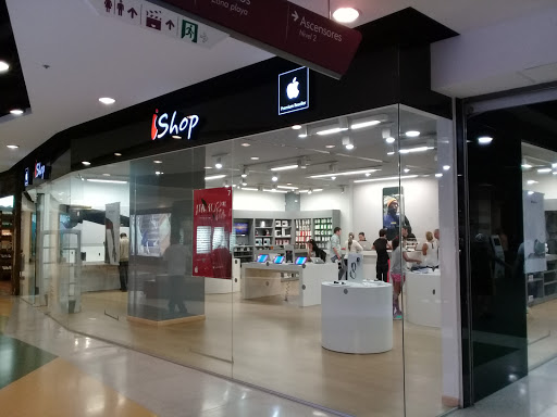 Apple shops in Medellin