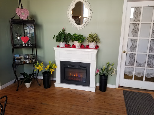 Florist «Agnew Florist-Watertown», reviews and photos, 587 Main St, Watertown, CT 06795, USA