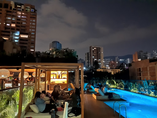 La Deriva Rooftop Bar