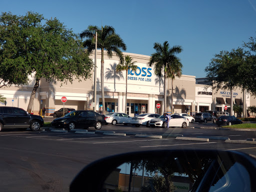 Shopping Mall «Northridge Shopping Center», reviews and photos, 891 E Commercial Blvd, Oakland Park, FL 33334, USA
