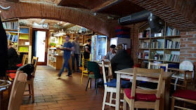 Čtenářská kavárna