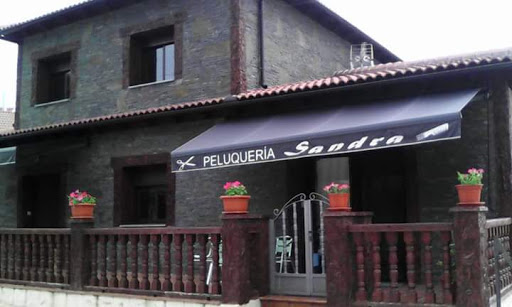 Peluquería Sandra en Casar de Palomero, Cáceres‎