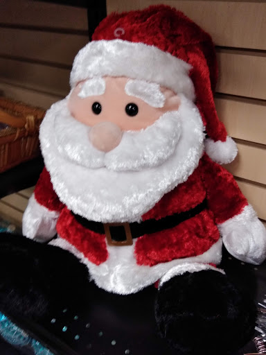 Thrift Store «Goodwill Store & Donation Center», reviews and photos, 28901 S Western Ave, Rancho Palos Verdes, CA 90275, USA