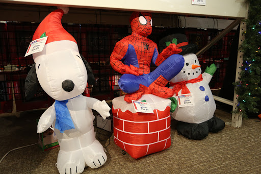 Outdoor Furniture Store «American Sale - Lansing Outlet», reviews and photos, 16955 Torrence Ave, Lansing, IL 60438, USA