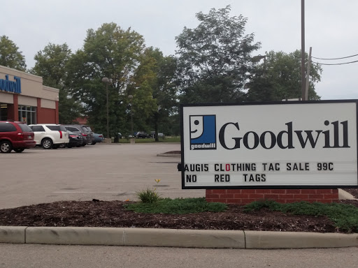 Thrift Store «Lebanon Goodwill Store», reviews and photos, 1161 E Main St, Lebanon, OH 45036, USA