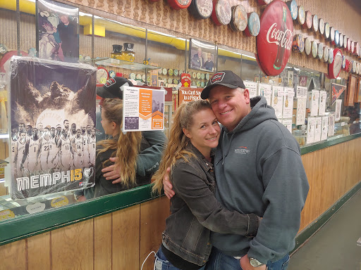 Nut Store «Peanut Shoppe Main Street», reviews and photos, 24 S Main St, Memphis, TN 38103, USA