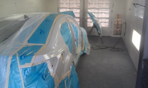 Auto Body Shop «Elite Euro Cars Collision Services», reviews and photos, 15740 County Rd 578, Spring Hill, FL 34610, USA