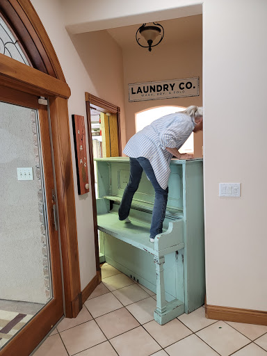 Store «Cahoots-Two Gals General Store», reviews and photos, 53 N Main St #100, Crossville, TN 38555, USA