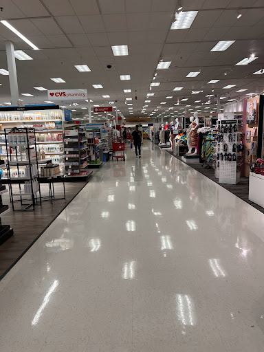 Department Store «Target», reviews and photos, 36 Furlong Dr, Revere, MA 02151, USA