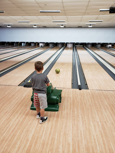 Bowling Alley «AMF Fredericksburg Lanes», reviews and photos, 12100 Kilarney Dr, Fredericksburg, VA 22407, USA