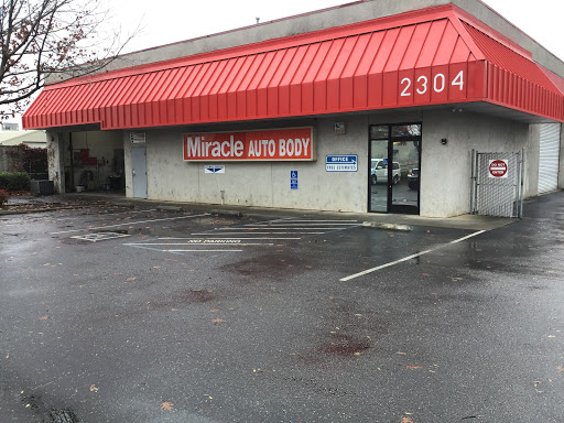 Auto Body Shop «Miracle Auto Body», reviews and photos, 2304 Park Ave, Chico, CA 95928, USA