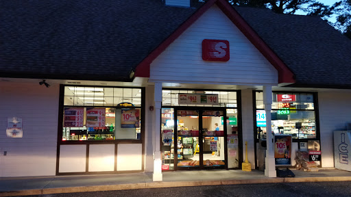 Speedway, 1956 NY-112, Coram, NY 11727, USA, 