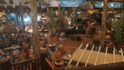 Outdoor Sports Store «Bass Pro Shops», reviews and photos, 7970 Northfield Blvd, Denver, CO 80238, USA