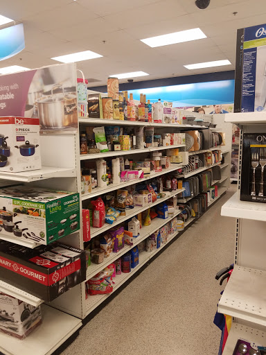 Clothing Store «Ross Dress for Less», reviews and photos, 20618 I-45, Spring, TX 77373, USA