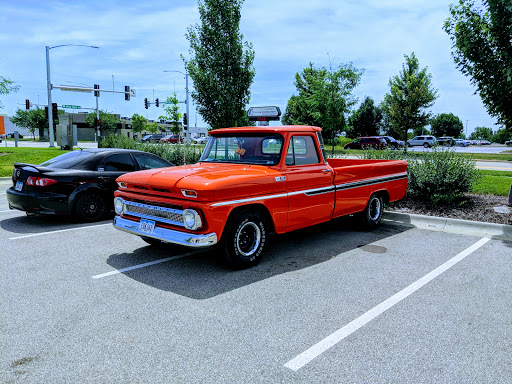 Tire Shop «Discount Tire Store - Cedar Rapids, IA», reviews and photos, 3050 Wiley Blvd SW, Cedar Rapids, IA 52404, USA