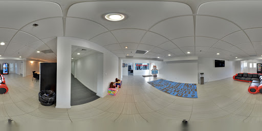 Used Car Dealer «Easterns Automotive Group / Eastern Motors», reviews and photos, 4809 St Barnabas Rd, Temple Hills, MD 20748, USA