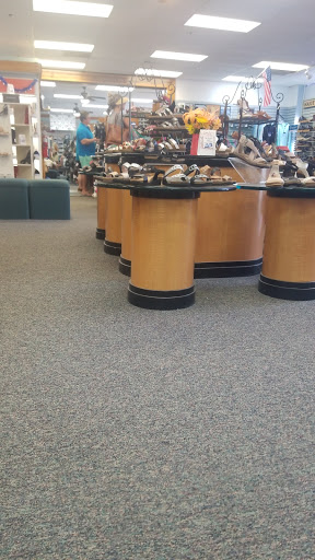 Shoe Store «Sound Feet Shoes», reviews and photos, 4711 S Croatan Hwy # 10, Nags Head, NC 27959, USA