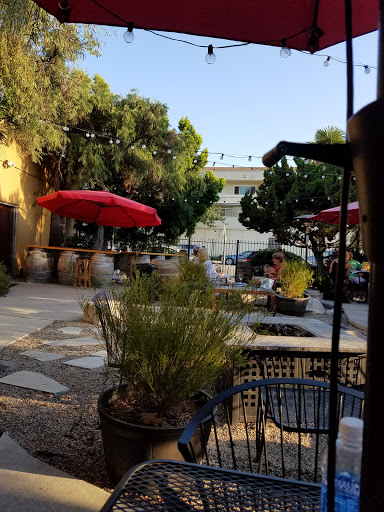 Wine Bar «The Wine Crush», reviews and photos, 3131 E Broadway, Long Beach, CA 90803, USA