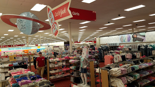 Department Store «Target», reviews and photos, 3535 Steelyard Dr, Cleveland, OH 44109, USA