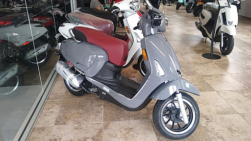 Motor Scooter Dealer «Vespa Queens», reviews and photos, 37-43 Crescent St, Long Island City, NY 11101, USA