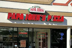 Papa Johns Pizza image