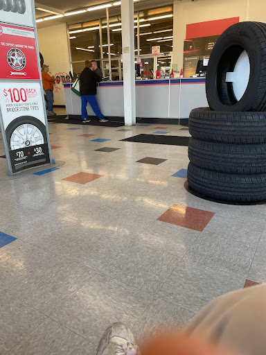 Tire Shop «Firestone Complete Auto Care», reviews and photos, 1802 State St, Erie, PA 16501, USA