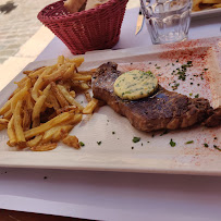 Steak du Restaurant français RESTAURANT LE VIEUX LYON - n°3