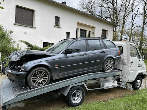 Photo 1 - Auto Casse Robert