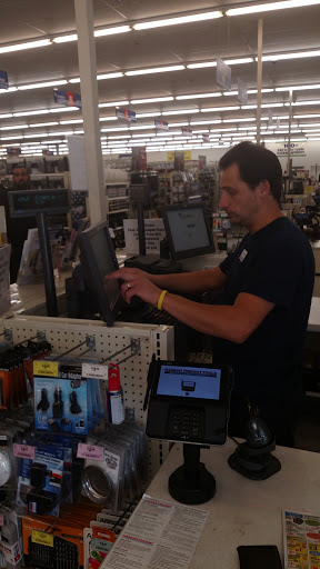 Hardware Store «Harbor Freight Tools», reviews and photos, 6020 Lankershim Blvd, North Hollywood, CA 91606, USA