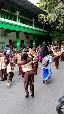 Video - SDIT, SMP Harum, Yayasan Harapan Umat Karawang