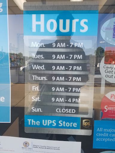 Shipping and Mailing Service «The UPS Store», reviews and photos, 37637 Five Mile Road, Livonia, MI 48154, USA