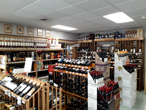 Wine Store «Norfolk Wine & Spirits», reviews and photos, 206 Dedham St, Norfolk, MA 02056, USA