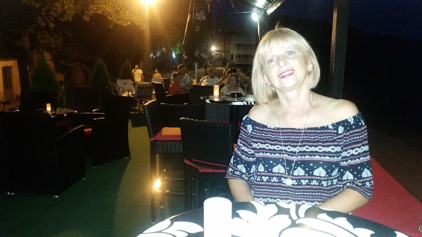 Kafe "Kesten" by null