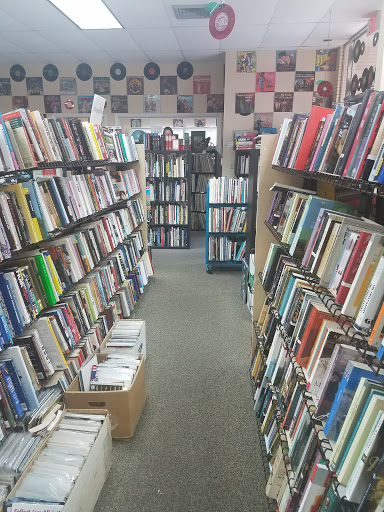 Book Store «Big Apple Books», reviews and photos, 5461 N Federal Hwy, Fort Lauderdale, FL 33308, USA