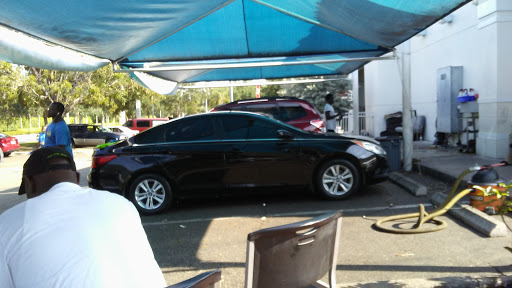 Car Wash «Refresh Car Wash», reviews and photos, 8881 Pembroke Rd, Pembroke Pines, FL 33025, USA