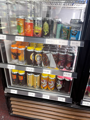 Liquor Store «M & R Liquors», reviews and photos, 2773 Main St, Glastonbury, CT 06033, USA