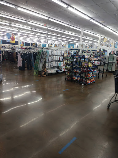 Thrift Store «Goodwill Super Store», reviews and photos, 825 W Pipeline Rd, Hurst, TX 76053, USA