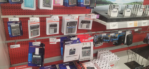 Office Supply Store «Staples», reviews and photos, 209-34 Northern Blvd, Bayside, NY 11361, USA