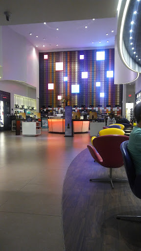 Boutique «Nespresso Miami Boutique & Cafe», reviews and photos, 1105 Lincoln Rd, Miami Beach, FL 33139, USA