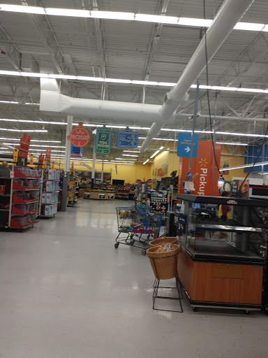 Department Store «Walmart Supercenter», reviews and photos, 915 N Chancery St, McMinnville, TN 37110, USA