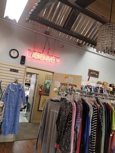 Thrift Store «Second Edition Resale Shop», reviews and photos, 12505 NW Cornell Rd #13, Portland, OR 97229, USA