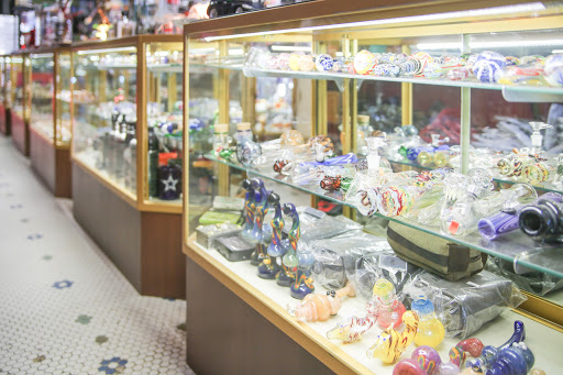 Tobacco Shop «Keep Sake Smoke Shop», reviews and photos, 253 W Yosemite Ave, Manteca, CA 95336, USA