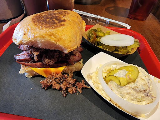 Barbecue Restaurant «Stanley’s Famous Pit Bar-B-Q», reviews and photos, 525 S Beckham Ave, Tyler, TX 75702, USA