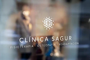 Clínica Fisioterapia Sagur Torremolinos image