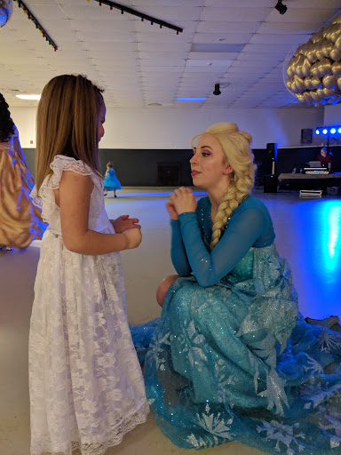 Community Center «Channahon Park District Skateland Recreation Center», reviews and photos, 25334 W Eames St, Channahon, IL 60410, USA