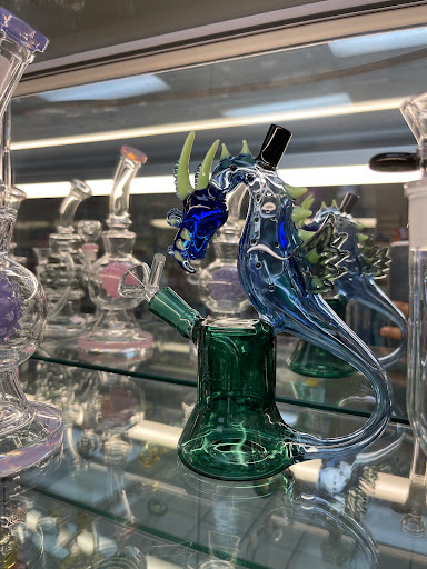 Tobacco Shop «High Q Cigar House», reviews and photos, 12127 E Carson St, Hawaiian Gardens, CA 90716, USA