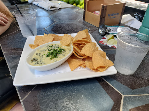 Restaurant «Mosaic Tapas Restaurant & Bar», reviews and photos, 1010 Government St, Ocean Springs, MS 39564, USA