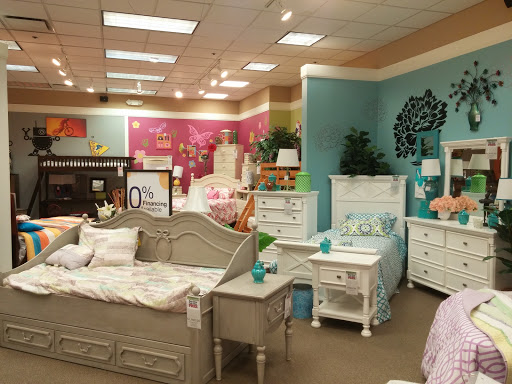 Furniture Store «Ashley HomeStore», reviews and photos, 5871 Crossroads Cir, Falls Church, VA 22041, USA